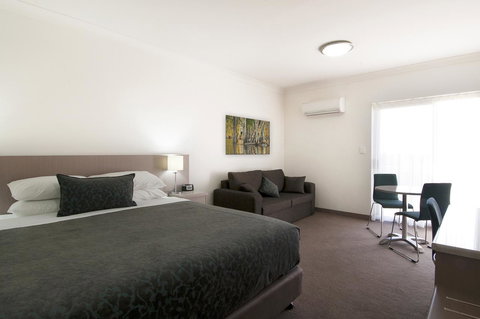 Loxton Community Hotel Motel - Accommodation Main Beach 14