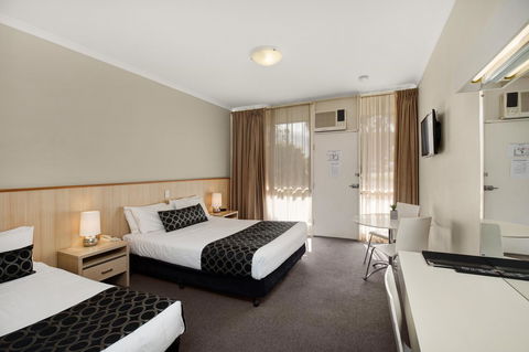 Adelaide Road Motor Lodge - Accommodation Main Beach 27