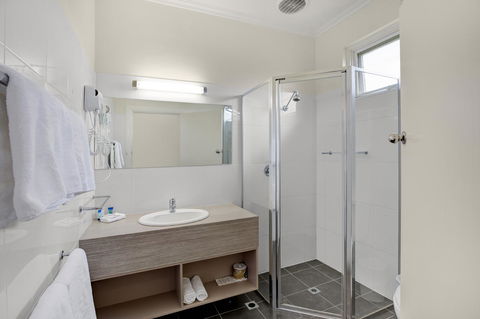 Adelaide Road Motor Lodge - Accommodation Main Beach 21