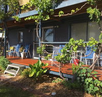 SHAKIN' SHACK - Accommodation Main Beach
