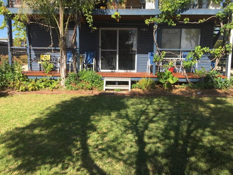 SHAKIN' SHACK - Accommodation Main Beach 1