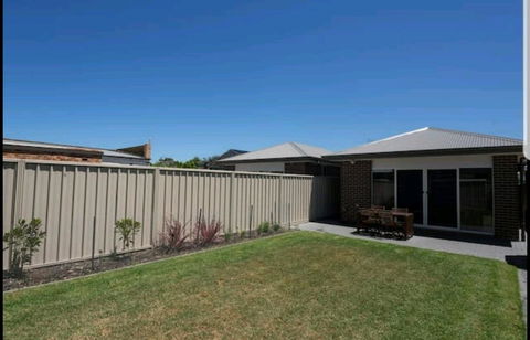 Belford Luxury * New * Clean * Cafes * Near CBD - Accommodation Main Beach 2