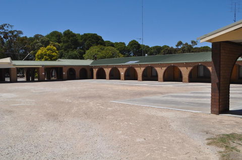 Keith Motor Inn - Accommodation Main Beach 14