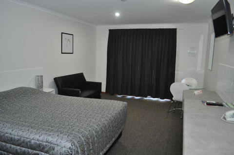 Keith Motor Inn - Accommodation Main Beach 15