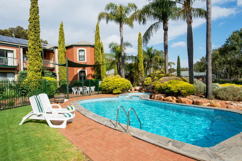 Clare Country Club - Accommodation Main Beach 8