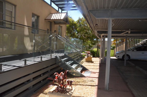 The Bluff Resort Apartments - Accommodation Main Beach 21