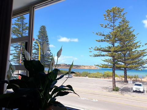 Nightcap At Hotel Victor - Accommodation Main Beach 9