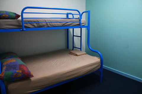 My Place & Adelaide Backpackers Hostel - Accommodation Main Beach 3