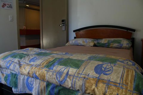 My Place & Adelaide Backpackers Hostel - Accommodation Main Beach 5