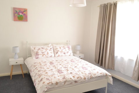 Prospect Holiday House - Accommodation Main Beach 1