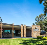 Barossa Weintal Hotel Complex - Accommodation Main Beach