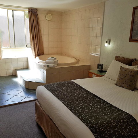 Barossa Weintal Hotel - Accommodation Main Beach 12