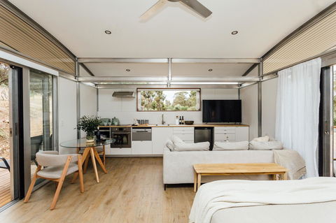 The Villas - Barossa - Accommodation Main Beach 6