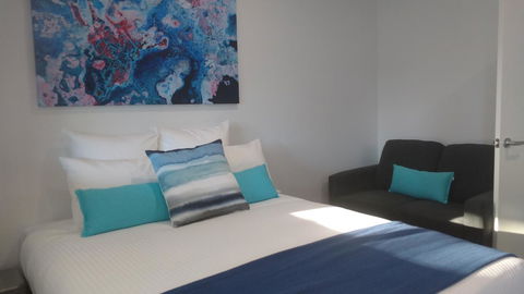 The Avenue Inn - Accommodation Main Beach 8