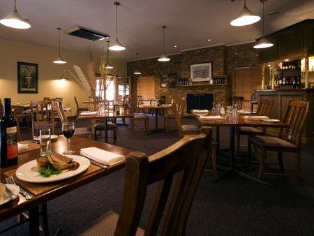 Clare Central - Accommodation Main Beach 37