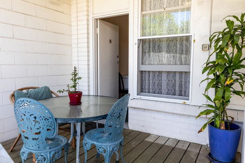 Blue Seas Motel - Accommodation Main Beach 17