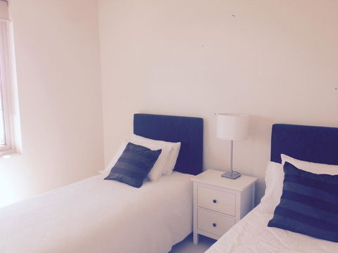 Breakwater Apartment - Accommodation Main Beach 9