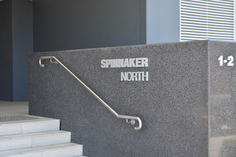 Breakwater Apartment - Accommodation Main Beach 3