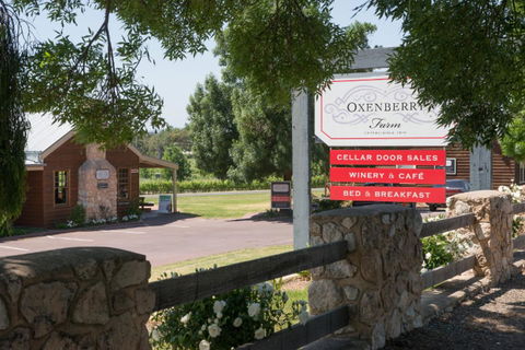 OXENBERRY FARM - Accommodation Main Beach 0