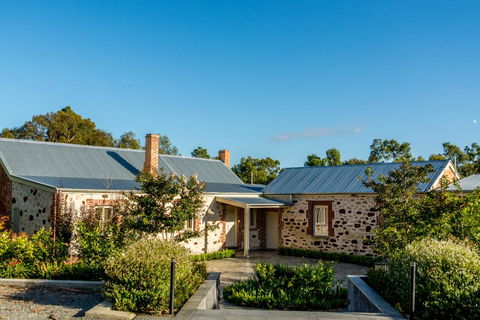 OXENBERRY FARM - Accommodation Main Beach 2