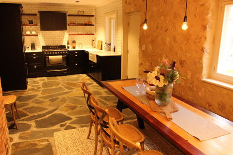 OXENBERRY FARM - Accommodation Main Beach 10
