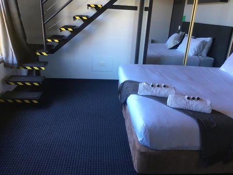 Snowy Gums Chalet - Accommodation Main Beach 4