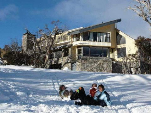 Snowy Gums Chalet - Accommodation Main Beach 6