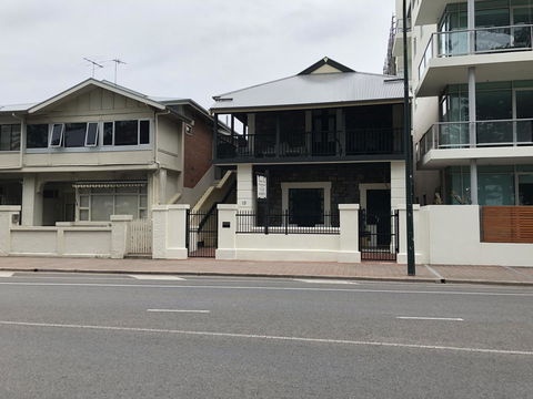Parkview Apartment - Grandview House & Apartments - Accommodation Main Beach 12