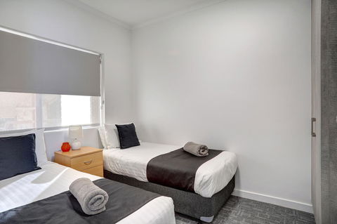 Limani Motel - Accommodation Main Beach 18