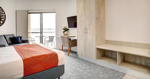 Limani Motel - Accommodation Main Beach 27