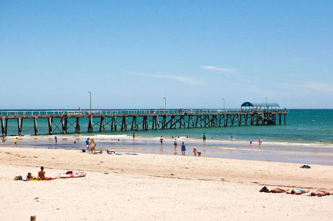 The One @ Henley Beach - Accommodation Main Beach 9