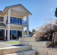 Bay Bliss - Accommodation Main Beach