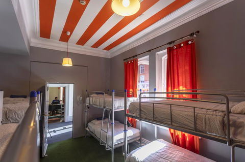 Tequila Sunrise Hostel Adelaide - Accommodation Main Beach 7