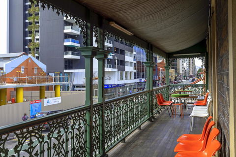 Tequila Sunrise Hostel Adelaide - Accommodation Main Beach 9