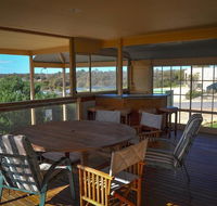 Baywatch - Accommodation Main Beach