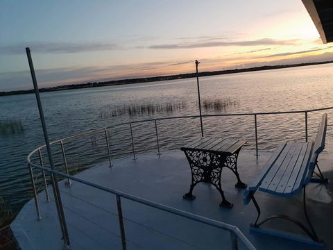 PS Federal Retreat Paddle Steamer Goolwa - Accommodation Main Beach 5