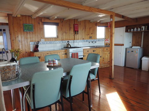 PS Federal Retreat Paddle Steamer Goolwa - Accommodation Main Beach 22