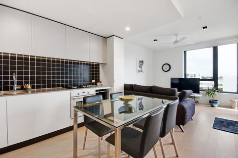 Swainson At Bowery - Accommodation Main Beach 16