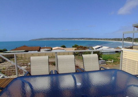 Rosie\'s - Accommodation Main Beach 8