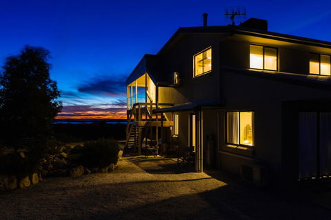 Southern Ocean Lookout - Accommodation Main Beach 2