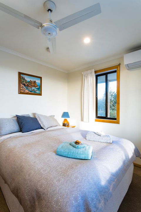 Southern Ocean Lookout - Accommodation Main Beach 3