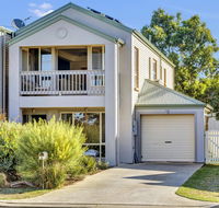The Lighthouse - Accommodation Main Beach