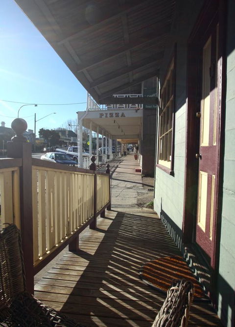 Wallace Lodge - PID-STRA-16871 - Accommodation Main Beach 2