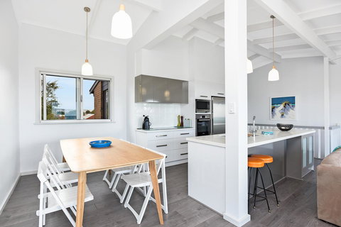 Sorrento - Aldinga Beach - Accommodation Main Beach 6
