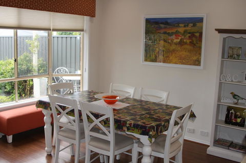 C And C Tanunda - Accommodation Main Beach 11
