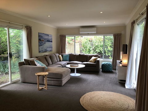 Jack\'s House B&B Clare - Accommodation Main Beach 10