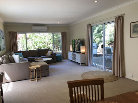 Jack\'s House B&B Clare - Accommodation Main Beach 9