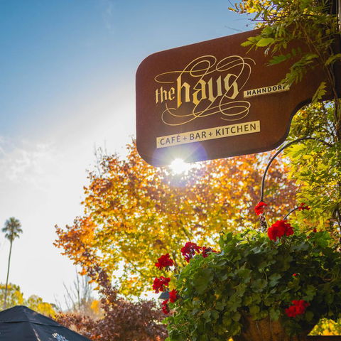 The Lodge By Manna - Accommodation Main Beach 16