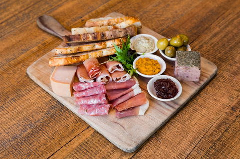 The Lodge By Manna - Accommodation Main Beach 27