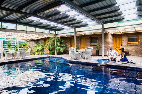 The Lodge By Manna - Accommodation Main Beach 12